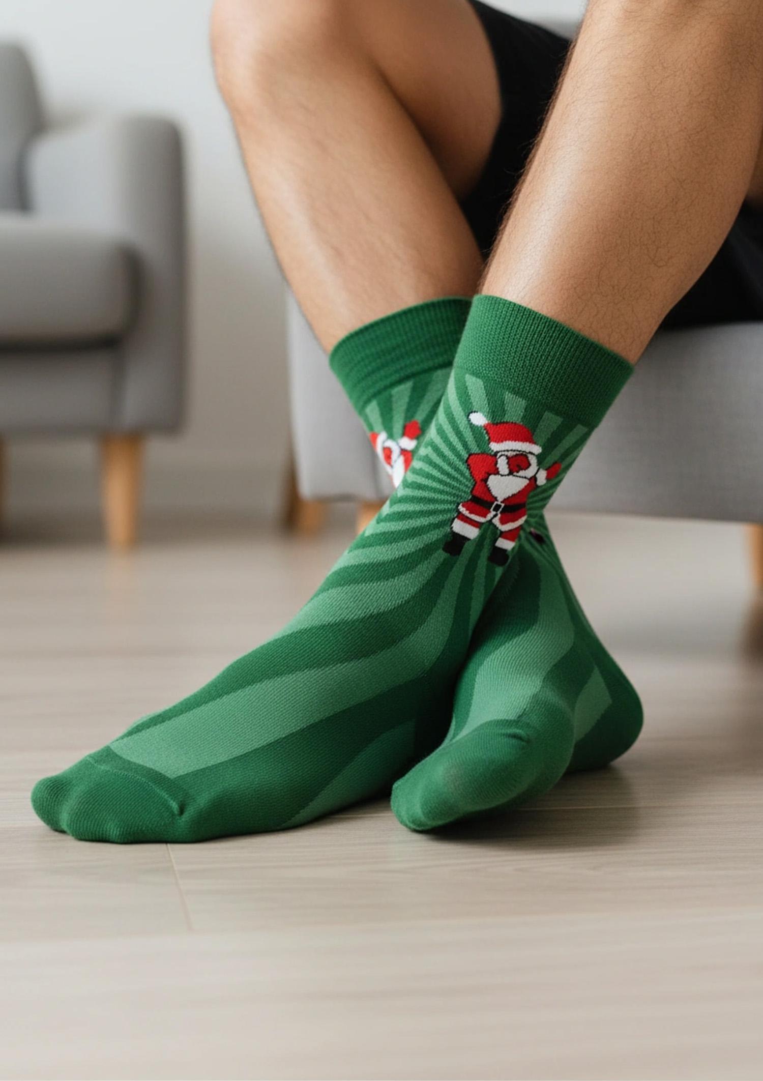 Skarpetki męskie z tańczącym świętym Mikołajem Men Santa Dance Marilyn, green