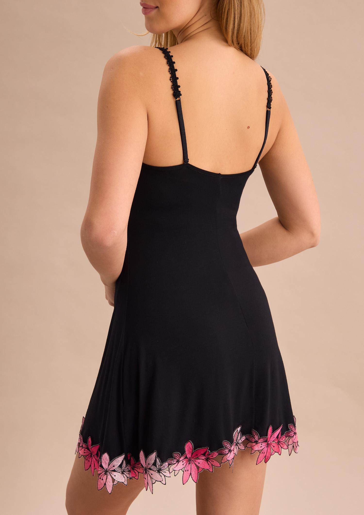 Koszulka nocna z dzianiny bambusowej z kwiatowa girlandą - Night Dream, black/amaranth