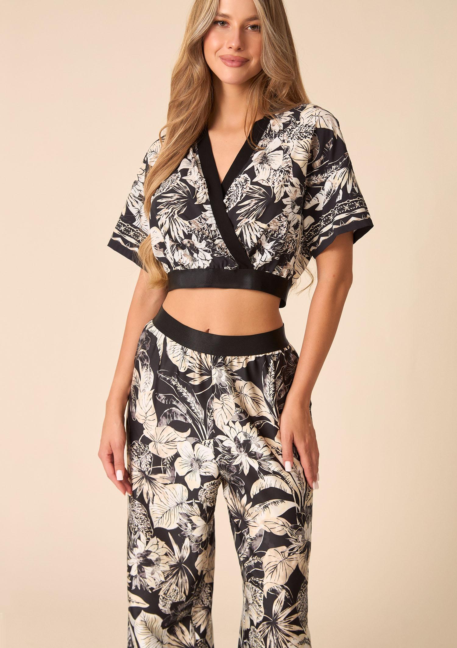 Satynowa bluzka z tropikalnym nadrukiem - Golden Moon, black/gold